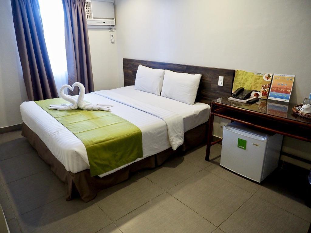 Cebu R Hotel Mabolo Екстериор снимка