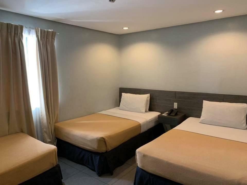 Cebu R Hotel Mabolo Екстериор снимка